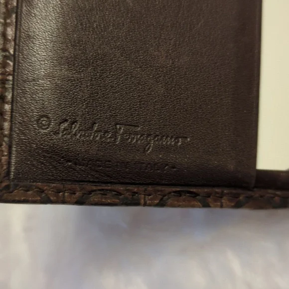 Salvatore Ferragamo Brown Wallet - Picture 7 of 9